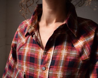 Red vintage plaid flannel shirt, long sleeved check shirt, vintage button-up tartan shirt, 90s shirt, western, check women shirt, XL/XXL