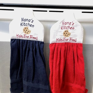 Nana&#39;s Kitchen Kids Eat Free hanging towel