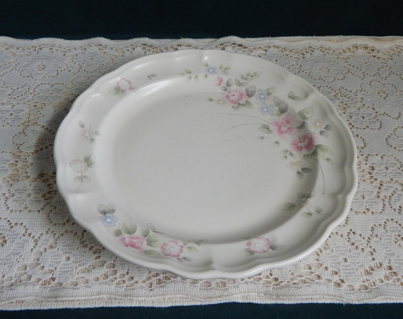 Pfaltzgraff Tea Rose Dinner Plate - Thumbnail 3