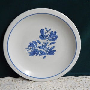 Pfaltzgraff Yorktowne Dinner Plate: Blue Floral Stoneware, Made in USA
