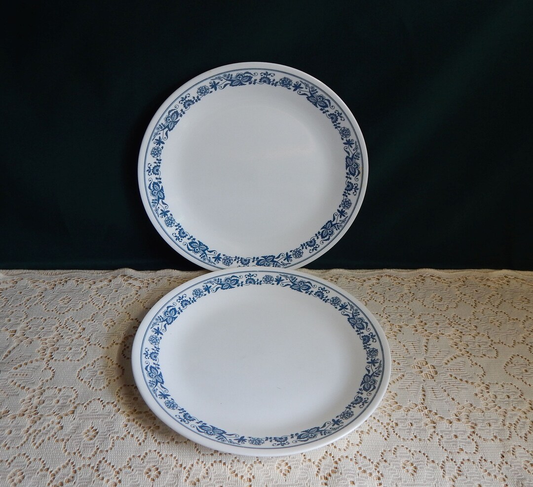 Corelle Old Town Blue Dinner Plates Set of 2 Corelle Blue Onion Corning