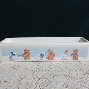 1988 House Of Lloyd Christmas 10" Cracker Dish #TT3 - Made in Taiwan