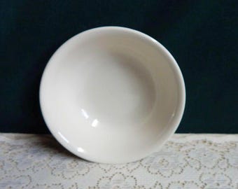 Corelle Sandstone Bowls: Corning Coupe Soup Cereal Bowls - USA