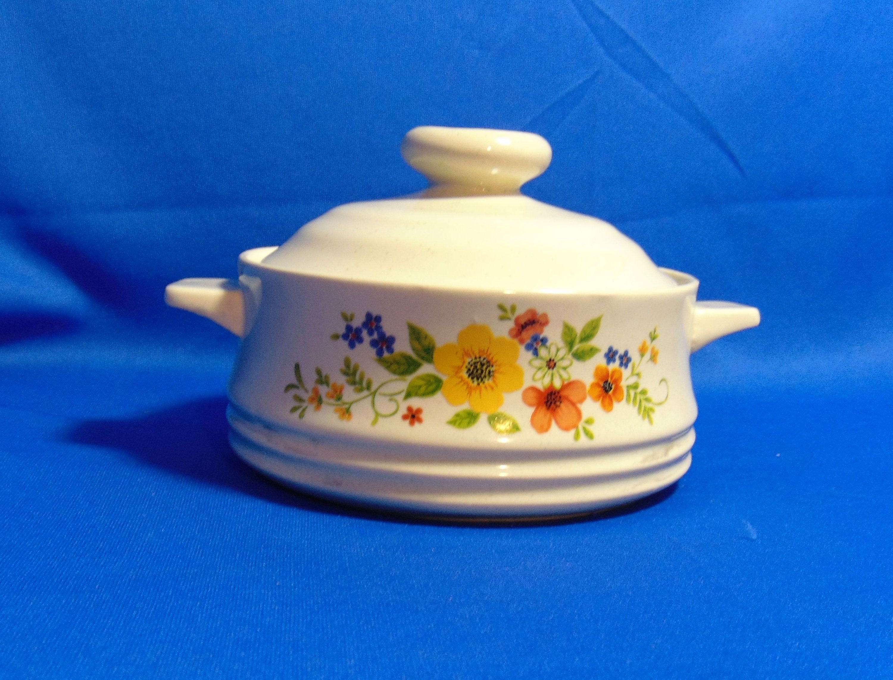 Stoneware Casserole Dish Individual Casserole Small Lidded Etsy