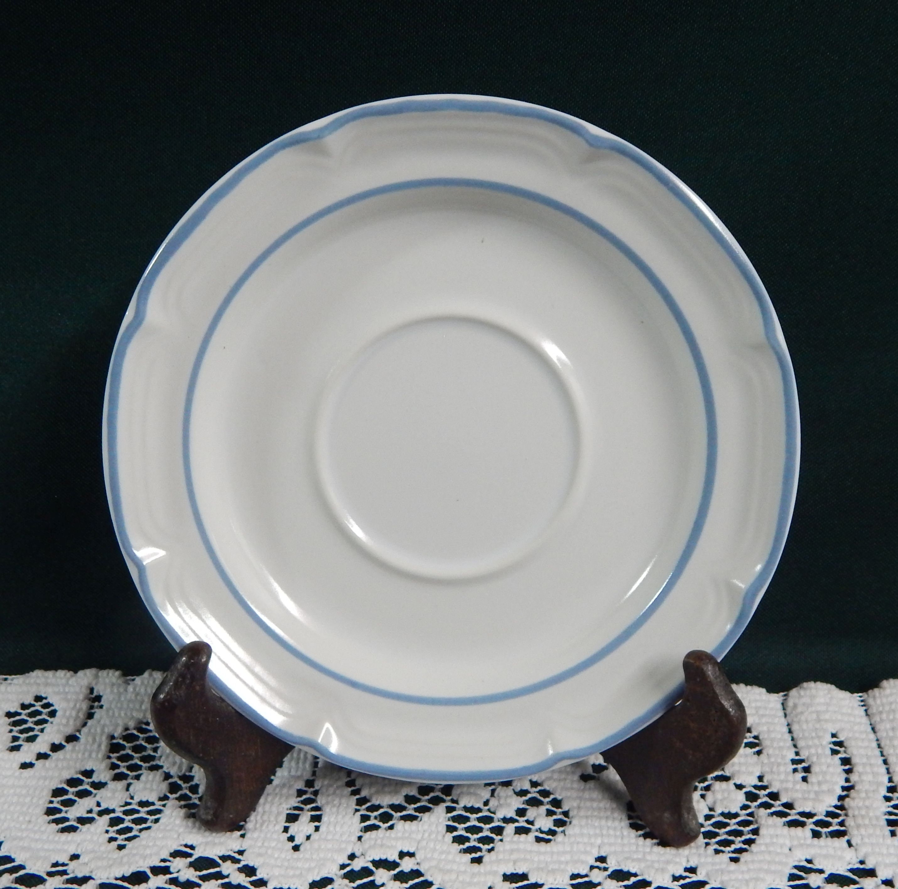 Vintage Stoneware Covington Avondale Collection Cup and Saucer Set of 6