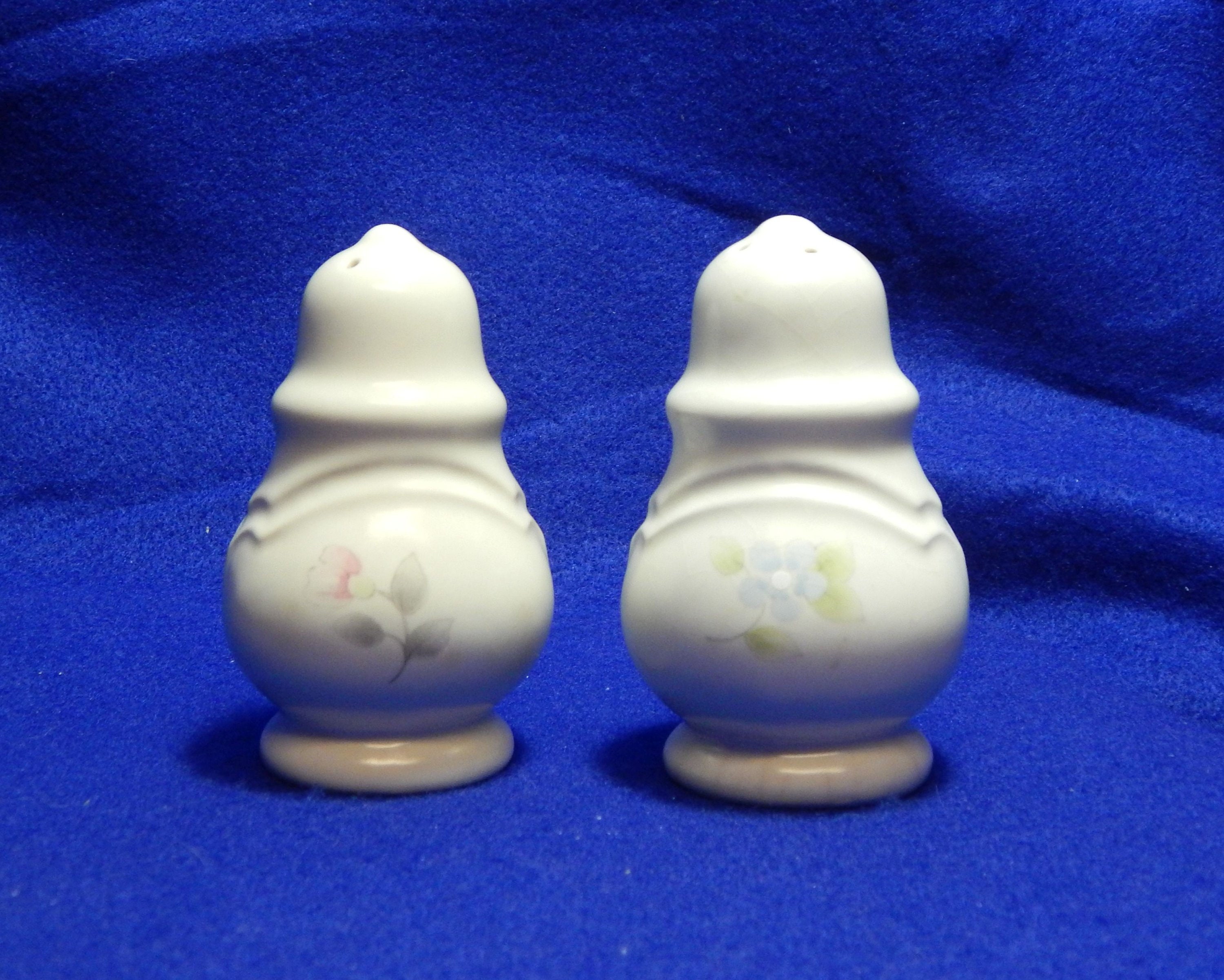 Home & Living Vintage Pair Nagoya Shofu Nippon Salt/ Pepper Shakers