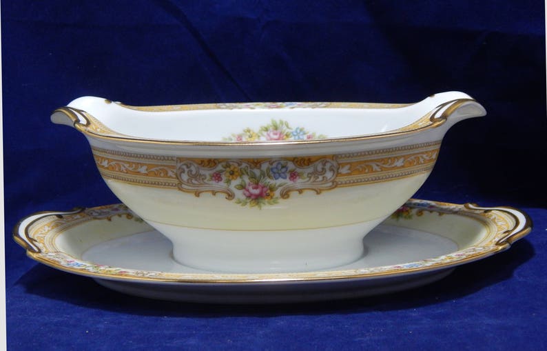 NORITAKE Gravy Boat Gravy Boat With Attached Plate Pattern Etsy