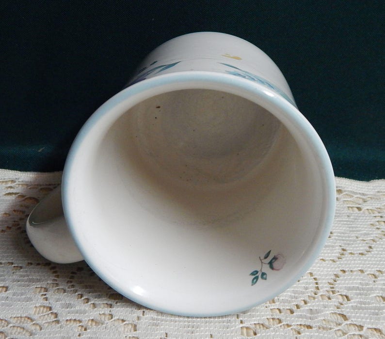 Pfaltzgraff April Mug - Thumbnail 3