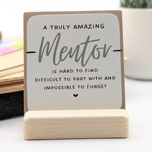 Il est difficile de trouver un mentor incroyable, cadeau de remerciement, cadeau de reconnaissance, cadeau de mentor, message dans une boîte, cadeau personnalisé