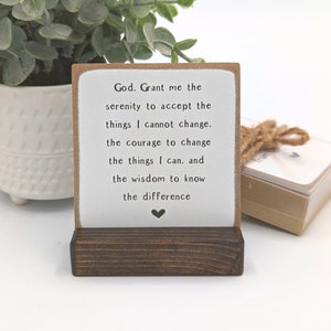 Prière de sérénité, cadeau de prière de sérénité pour lui, cadeau de sobriété, cadeau de sponsor, cadeau de rétablissement, cadeaux de santé mentale, mini enseigne