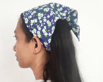 Sciarpa a triangolo Cottagecore, fazzoletto, bandana per capelli floreale