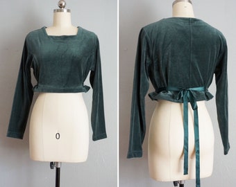 Vintage Emerald Green crop top | vintage Y2K velour crop top | Y2K green velour crop top | 90s L.L. Bean velour top | 1990s L.L. Bean top