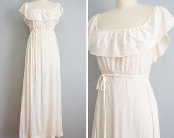 1970s Walk in the Clouds dress | vintage 70s maxi dress | vintage 70s ivory off shoulder dress | 70s vintage white maxi dress