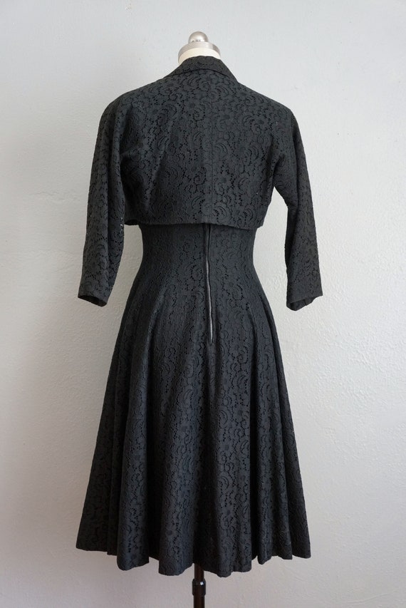 1950s Twirling at Midnight black lace dress | vin… - image 5