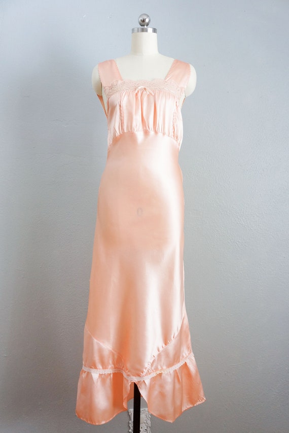 1940s Front Porch Songs pink rayon gown | vintage… - image 2