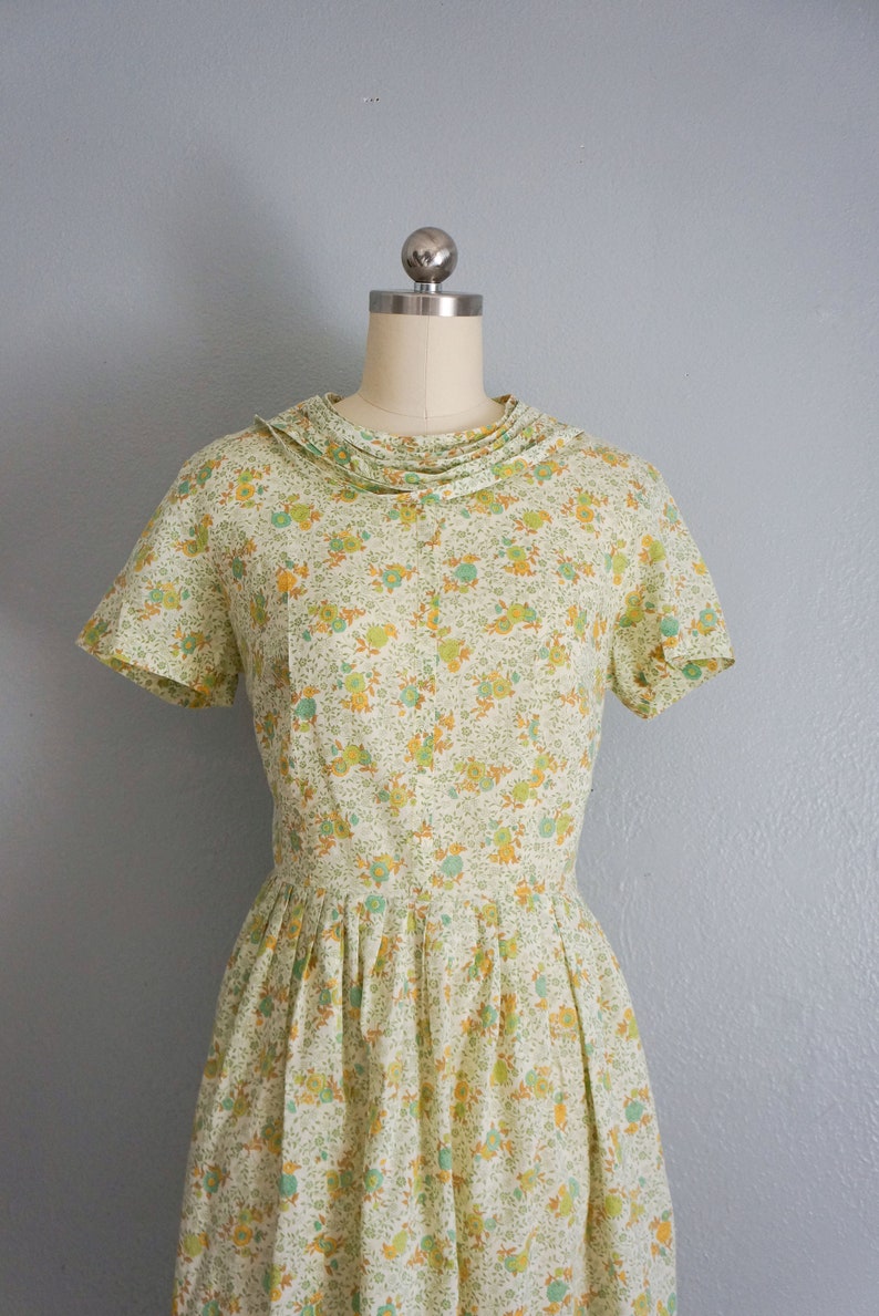 1950s Summer Meadow handmade cotton dress vintage 50s floral print sundress vintage 50s floral cotton dress vintage 50s day dress image 3