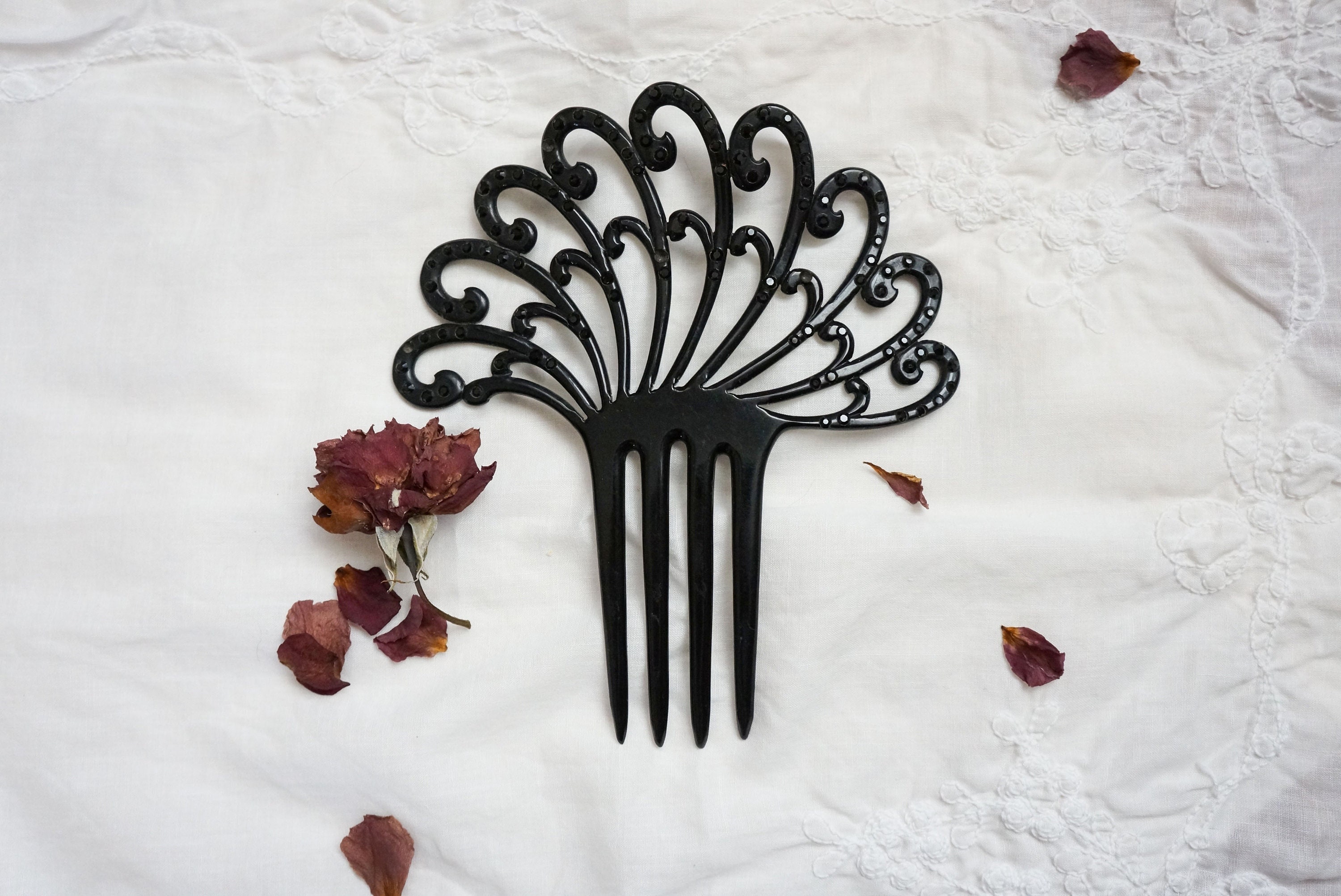 Vintage Mantilla Fan Comb with small black cut stones Large Celluloid Spanish Peineta Mantilla Hair Comb Vintage  main image 3