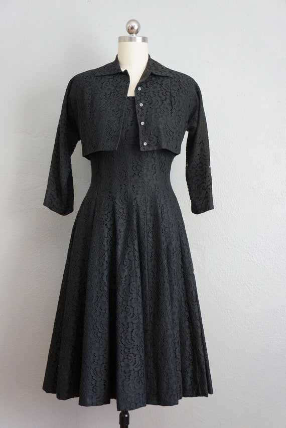 1950s Twirling at Midnight black lace dress | vin… - image 2