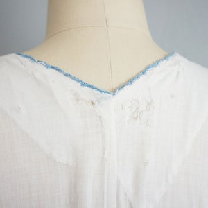 Edwardian Fluttering Vines cotton dress vintage 1910s embroidered cotton nightgown 1910s white and blue cotton dress image 7