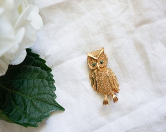 1950s Owl gold tone brooch | 50s vintage pin | vintage 50s owl animal brooch | vintage 50s bird brooch pin