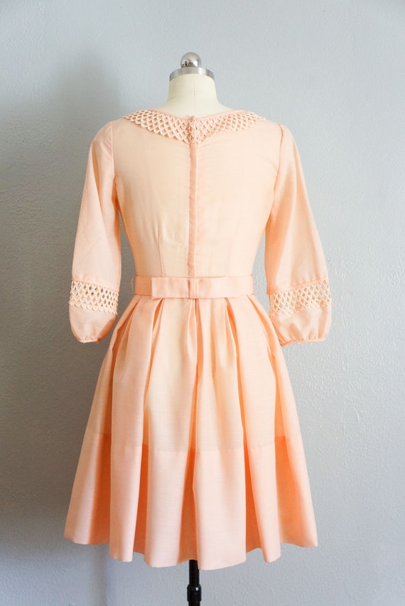 1950s Blushing Peach day dress | vintage 50s pink… - image 5