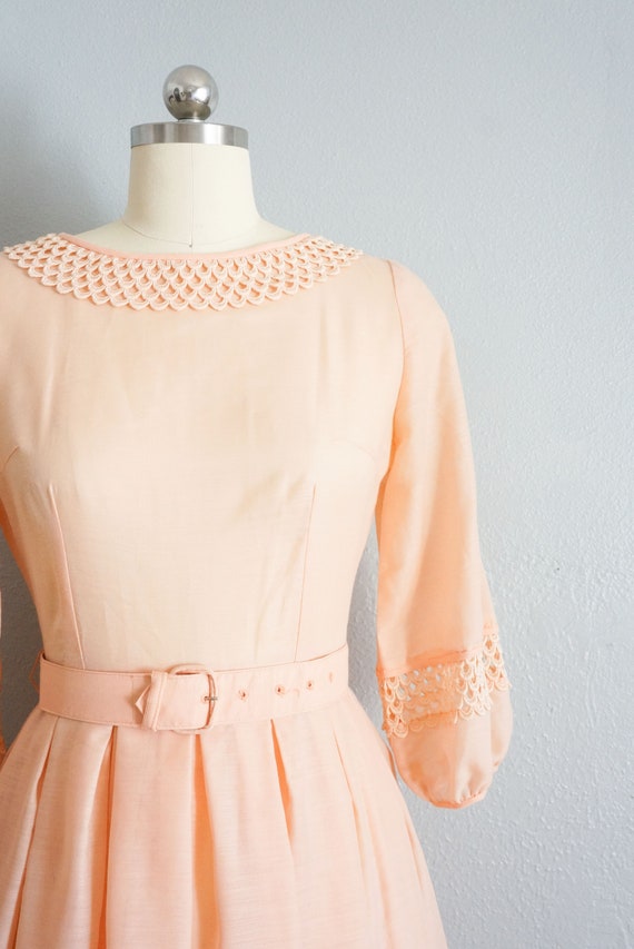 1950s Blushing Peach day dress | vintage 50s pink… - image 3