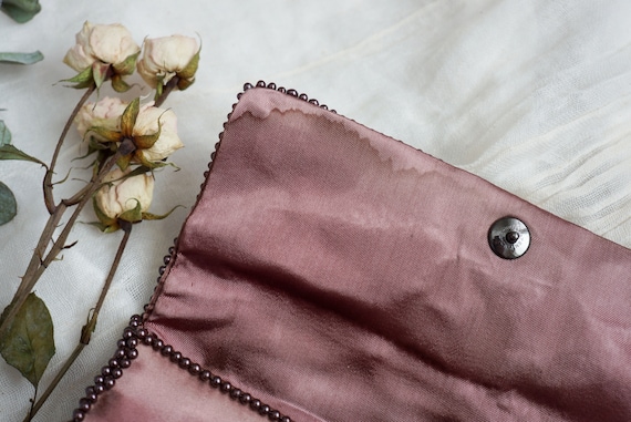 1980s Fleurs Mauve beaded clutch handbag | vintag… - image 7