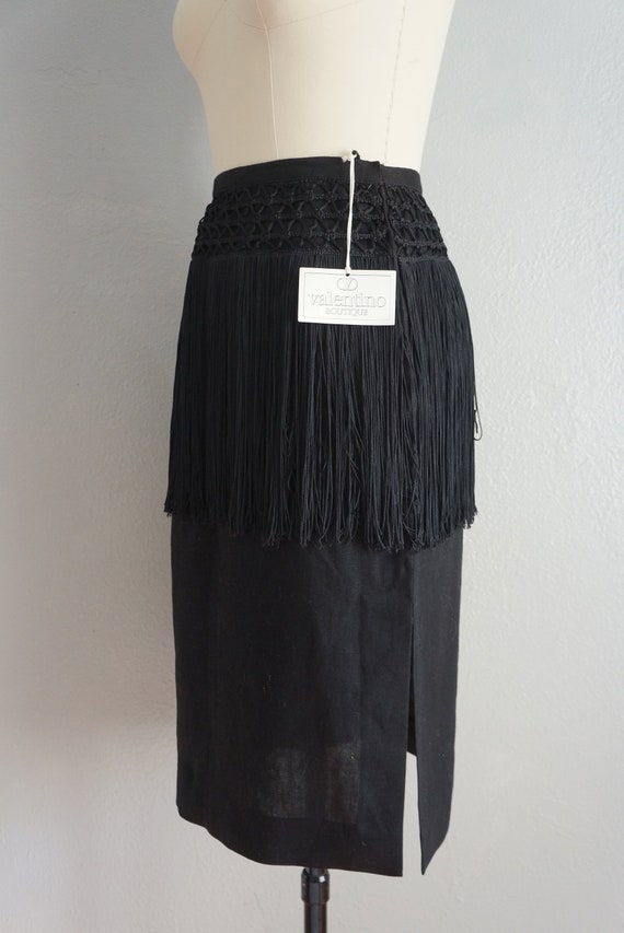 1980s Valentino fringe flax linen skirt | vintage… - image 5