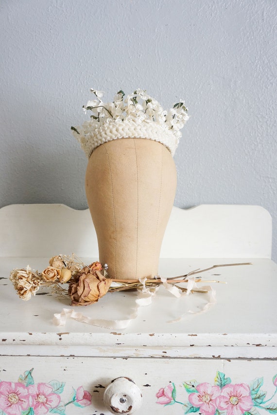 1950s Conte de Fees white floral crown | vintage 50s bridal flower crown | 50s vintage velvet flower crown | 50s velvet bridal crown View 2