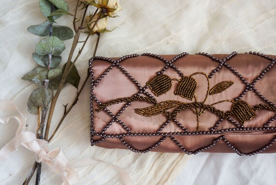 1980s Fleurs Mauve beaded clutch handbag | vintag… - image 2