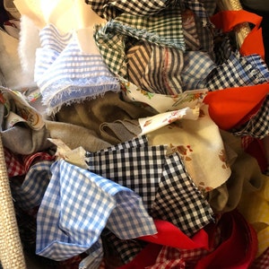 Fabric Remnants Bundle: Gingham, Seersucker, Cotton Blend Scraps