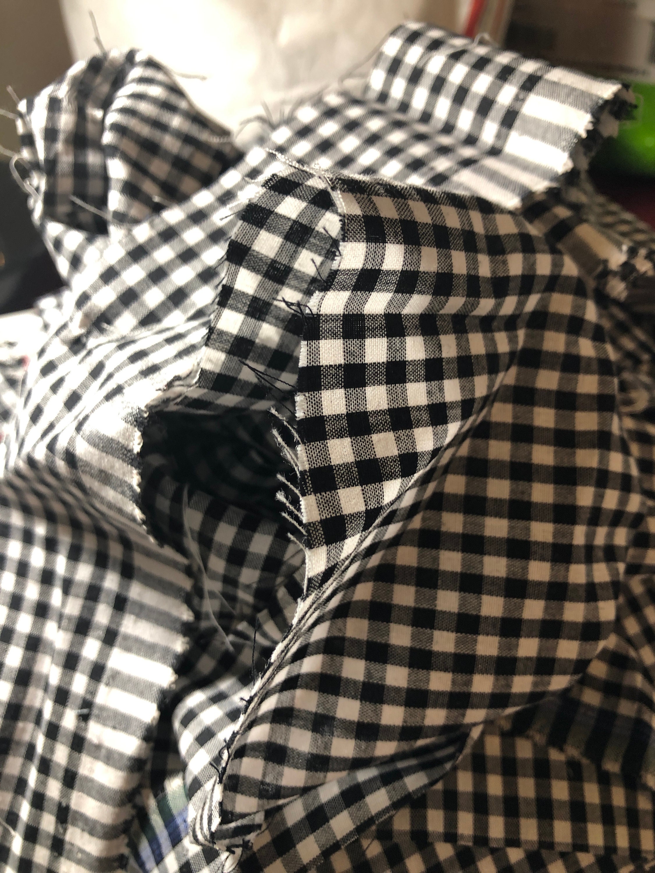 3 lbs Assorted Gingham Fabric Scraps, for Crafts, Dolls, Quilts, Yo-yos