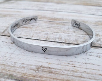 Pulsera "En memoria de un amoroso", joyería "En memoria de un padre", regalo para hija por la pérdida de un padre, regalo conmemorativo personalizado, "Por siempre en mi corazón".