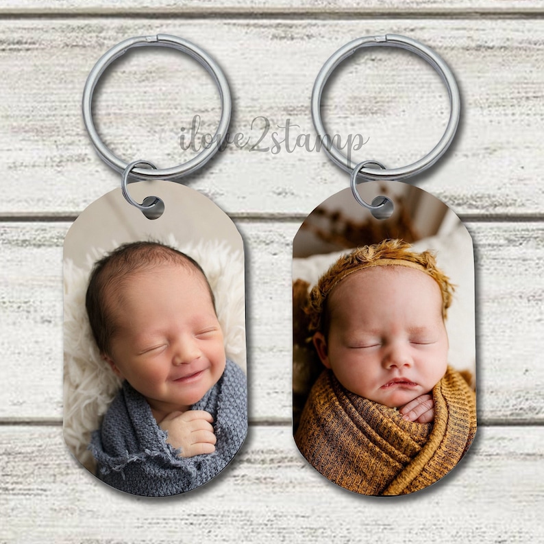 Dubbelsidig fotonyckelring, personlig bildnyckelring, personliga presenter till henne, mors dag-present från barn, mors dag-present till mormor bild 1