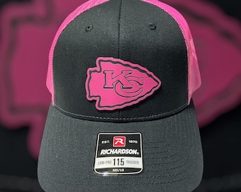 Cappello con punta di freccia KC
