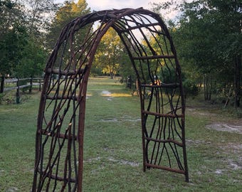Bentwood willow Garden Arbor ** Rustic Wedding arch, arbor Different costs