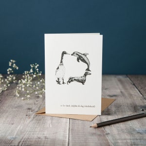 D wie Ente, Delfin und Hund (Dackel)! typografische Karte, monochrome schwarzweiß Karte, Rohrfederzeichnung, handgezeichnete Karte