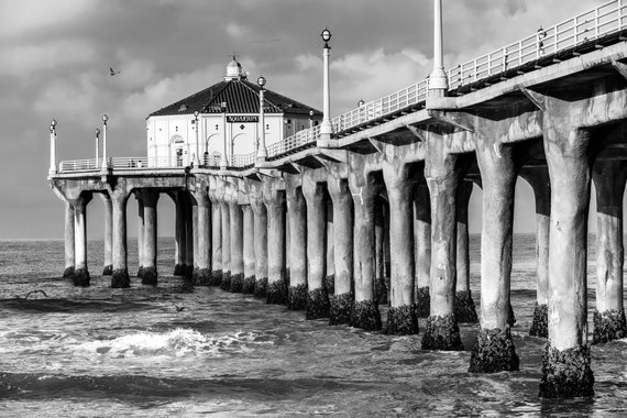 B&W Manhattan Beach Pier Print, Morning at the Pier, Black and White  Manhattan Beach California Photography, Los Angeles Beach Cities Photo -   Canada