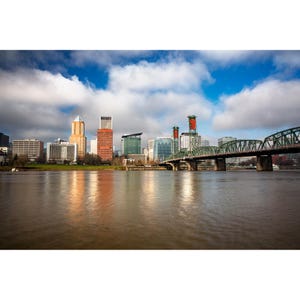 Portland Skyline Photo Print, Willamette River View, Portland Oregon Wall Art, Portland Home Decor - Portland Oregon Photography