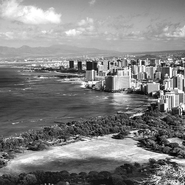 B&W Honolulu Hawaii Print, Black and White Waikiki Skyline from Diamond Head, Oahu Hawaii Wall Art, Diamondhead Photography, Honolulu Print