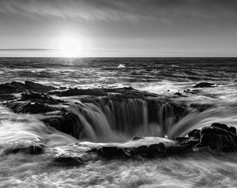 B&W Oregon Print, Black and White Thor's Well Photo, Yachats Oregon Photography, Oregon Coastal Wall Art, Pacific Northwest Photography