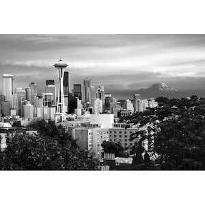 B&W Seattle Photo, Classic Seattle Skyline, Black and White Seattle Skyline Print, Seattle Wall Art, Kerry Park Seattle Photography
