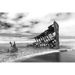 B&W Oregon Coast Print, Black and White Peter Iredale Shipwreck Photography, Fort Stevens State Park Photo, Pacific Northwest Wall Art