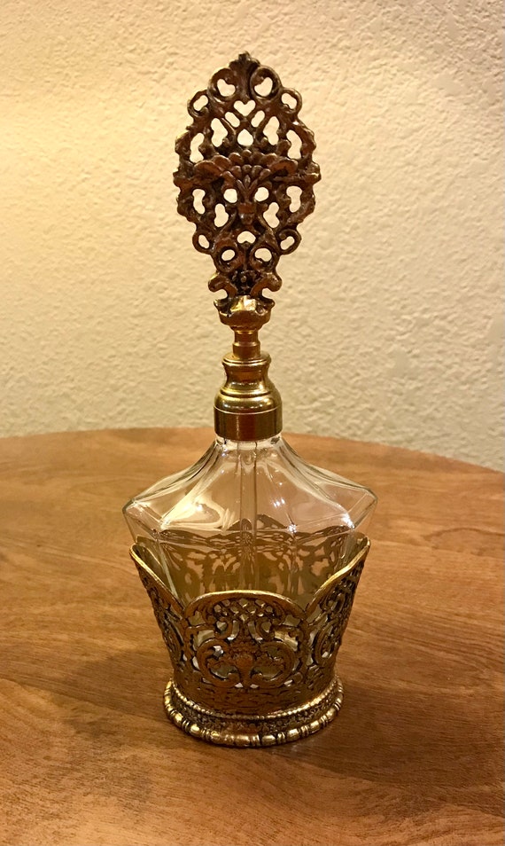 Beautiful Vintage Gold Filigree Perfume Bottle wi… - image 10