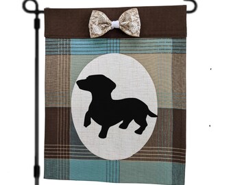 Dachshund Garden Flag: Funny Doxie Spring Summer Yard Decor