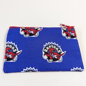 Tarjetero de tela con cremallera de los Toronto Raptors de baloncesto morado