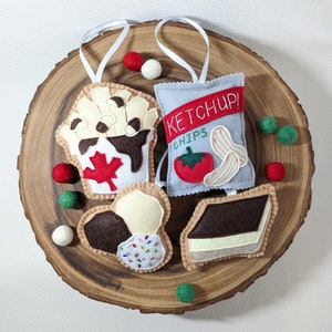 Canadian poutine ornament // Nanaimo Bar ornament // Ketchup Chip ornament // Timbit ornament - Set of 4 Canadian felt ornaments