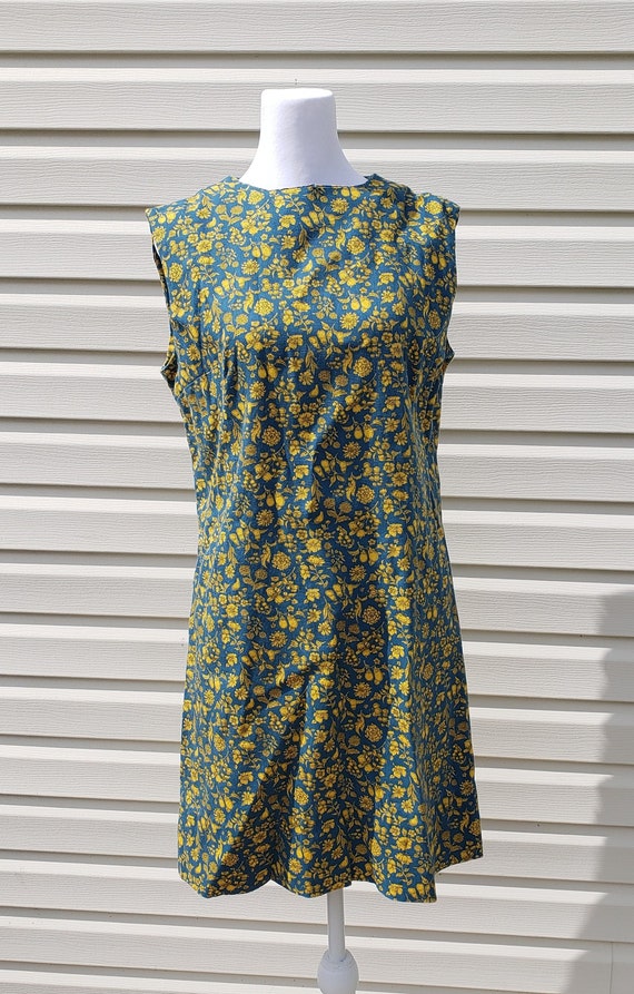 Sleeveless 1960s Shift dress Blue with yellow flow