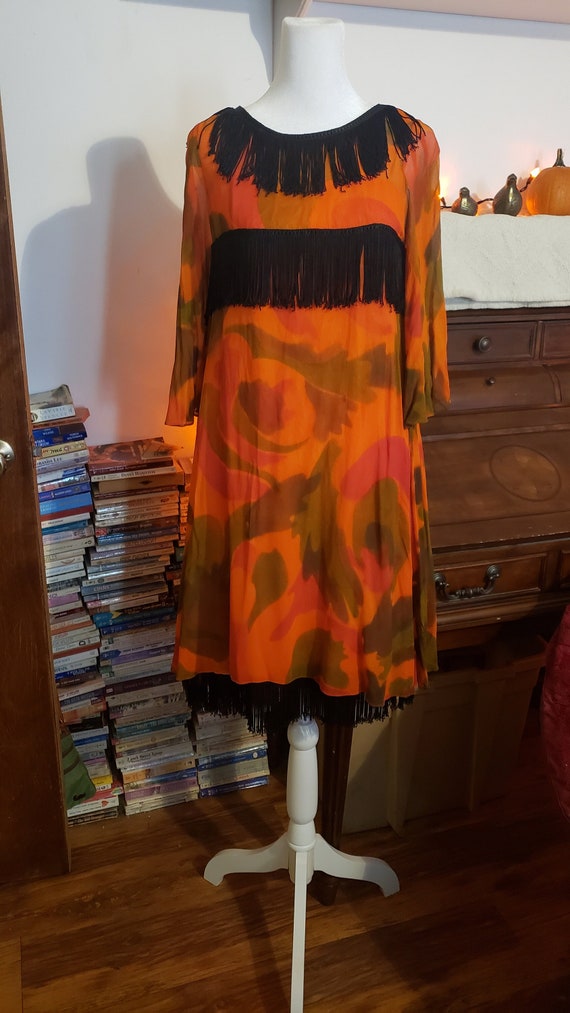 Good for Halloween. 1960s Flapper Style Dress with