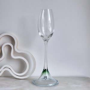 Vintage Orrefors wine glass by Erika Lagerbielke, series Accent